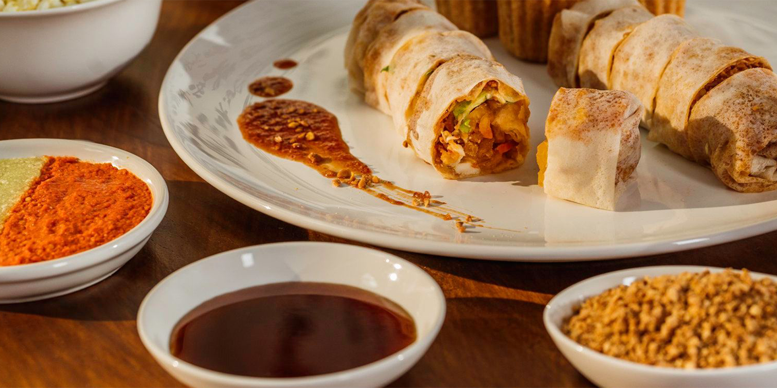 Fresh Popiah Roll Preparation